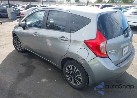 2015 Nissan Versa Note Sv z USA, uszkodzony, nr VIN 3N1CE2CP3FL446791